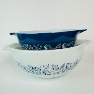 Vintage Pyrex Colonial Mist Cinderella Bowls 443 442